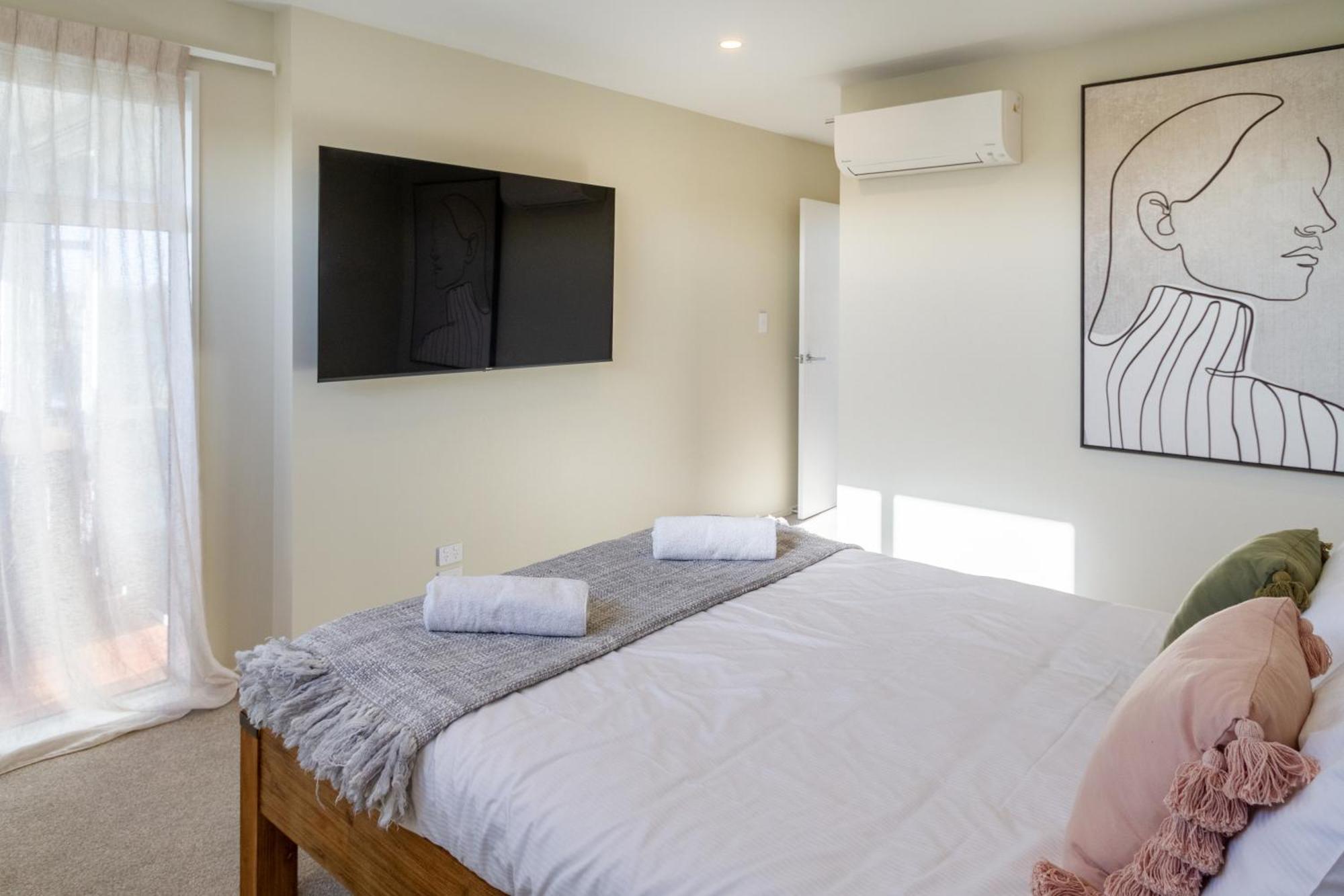Luxury Beachside Living Elegant 3-Bedroom Haven クライストチャーチ エクステリア 写真
